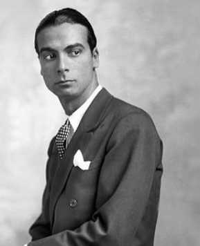 Cristobal Balenciaga .Istoria regelui haute- couture