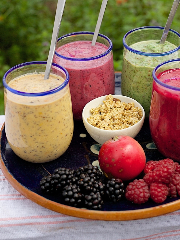 10 retete de smoothie numai bune de savurat vara aceasta