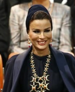 Faceți cunoștință cu Sheikha Moza, femeia care sparge toate stereotipurile lumii orientale
