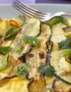 Top 10 locuri de muncă dominate de femei